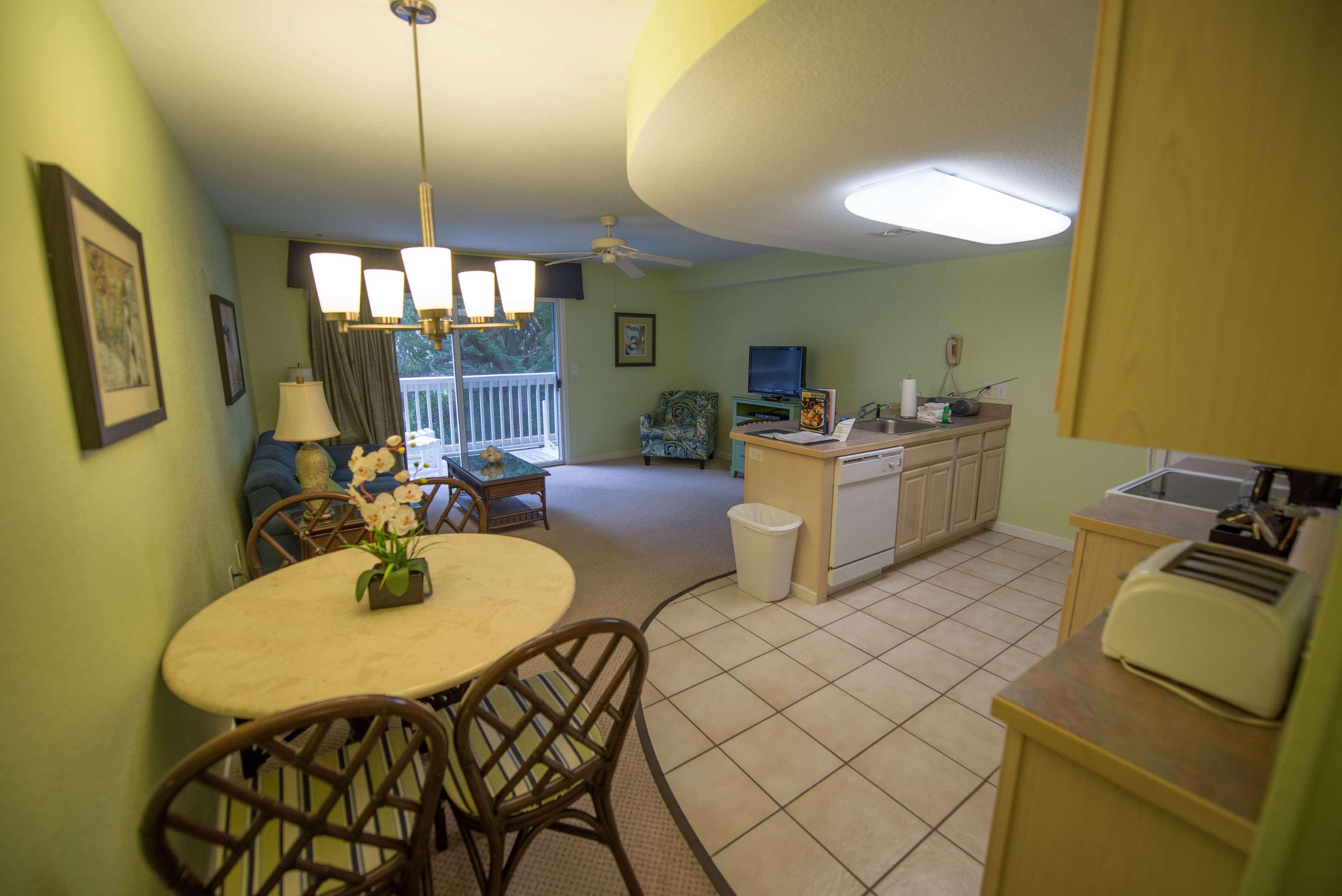 Atlantic Beach Resort, A Ramada By Wyndham Exteriör bild