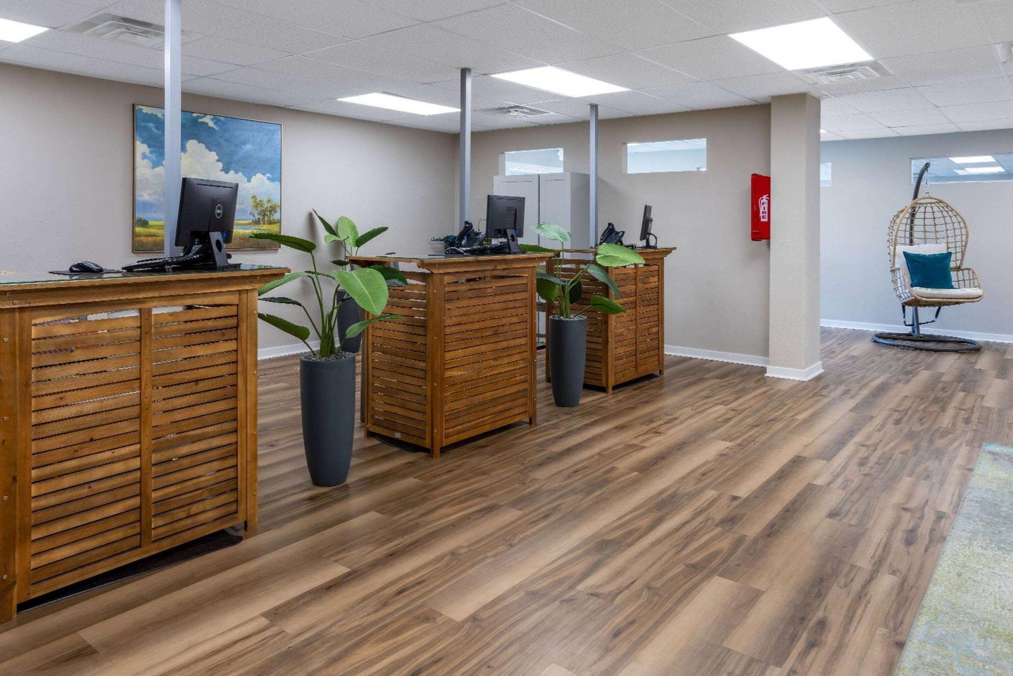 Atlantic Beach Resort, A Ramada By Wyndham Exteriör bild