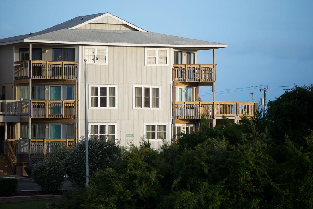 Atlantic Beach Resort, A Ramada By Wyndham Exteriör bild