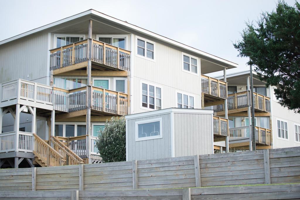 Atlantic Beach Resort, A Ramada By Wyndham Exteriör bild